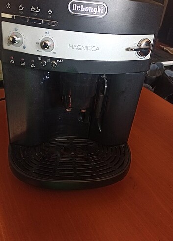 Yedek parçalık kahve makinası