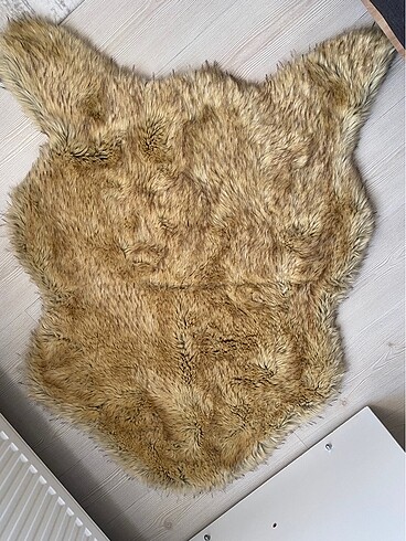 Peluş post halı kilim