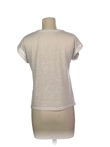 m Beden Network T-shirt %70 İndirimli.