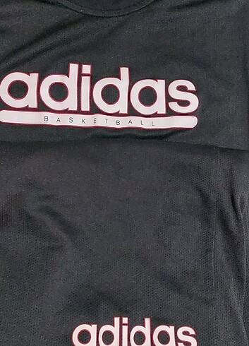 Adidas Çift Taraflı Basketbol Forması

Çanta  - Görsel 5