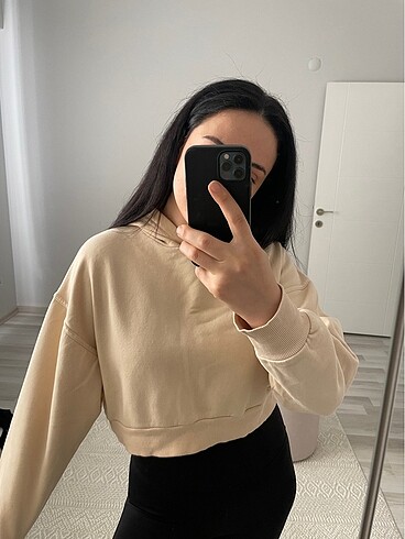 Crop Sweatshirt