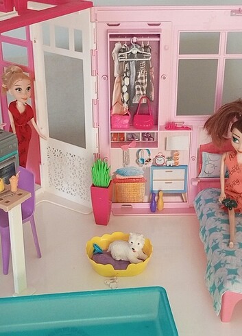 Barbie oyuncak evi 