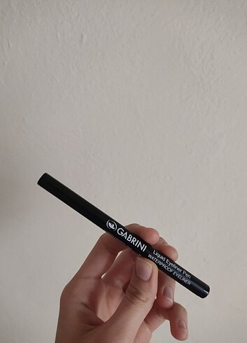 Gabrini eyeliner 