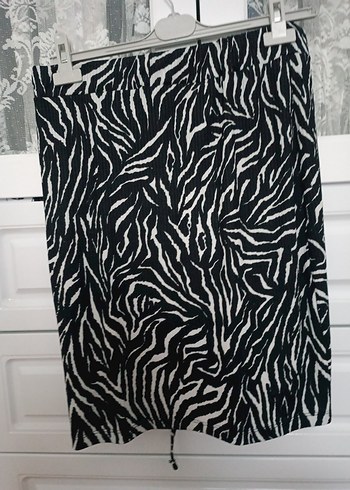 Siyah Zebra Desenli Mini Etek - Görsel 6