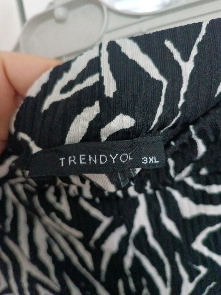 Siyah Zebra Desenli Mini Etek - Görsel 4