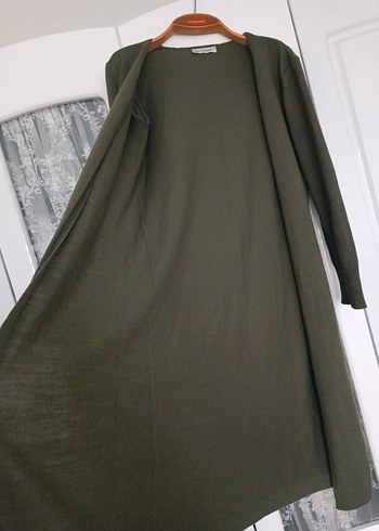 Uzun Kollu Salaş Haki Kadın Hırka - Görsel 3