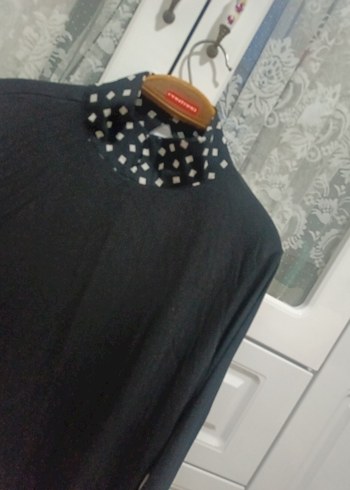 Puantiye Detaylı Siyah Gömlek - Görsel 8