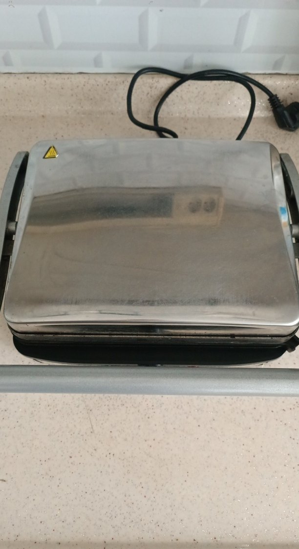 Gri Paslanmaz Çelik Tost Makinesi - Görsel 2