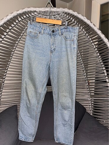 Mom Jean