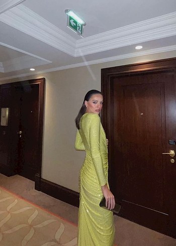 Parlak Sarı Uzun Kadın Elbise - Görsel 3