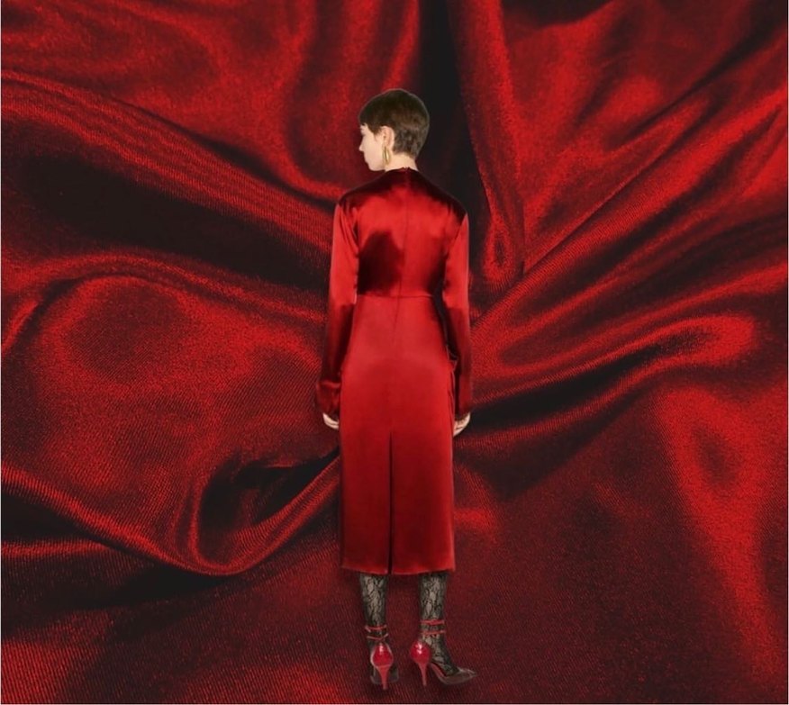 Kırmızı Drapeli Kadın Uzun Elbise - Görsel 2