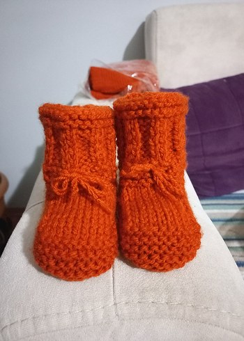Turuncu Örgü Bebek Patik - Görsel 2