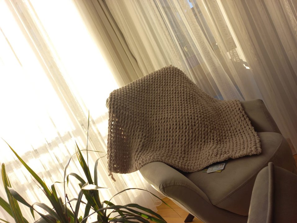 Kahverengi Dokulu Örgü Battaniye - Görsel 3