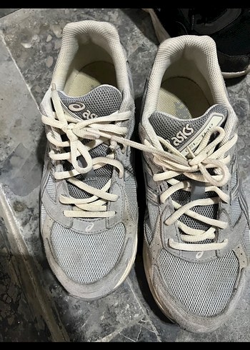Gri Bağcıklı Spor Kadın Sneakers