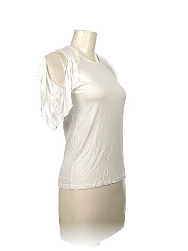 Pull and Bear Pull and Bear T-shirt %70 İndirimli.