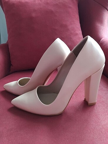 Pudra Stiletto