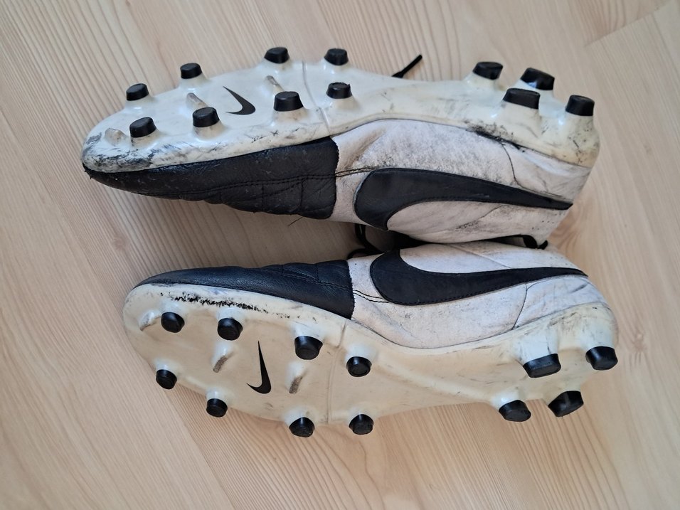 Erkek Siyah Beyaz Futbol Ayakkabısı Velcro - Görsel 2