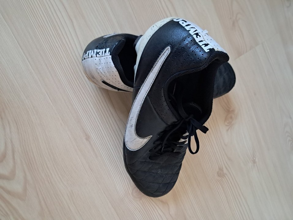 Erkek Siyah Beyaz Futbol Ayakkabısı Velcro - Görsel 4