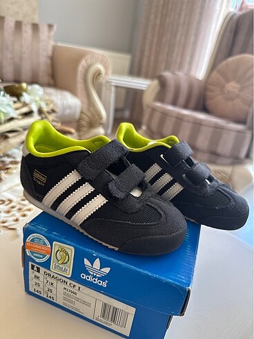Adidas dragon spor ayakkabı