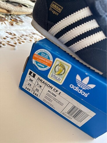 25 Beden siyah Renk Adidas dragon spor ayakkabı