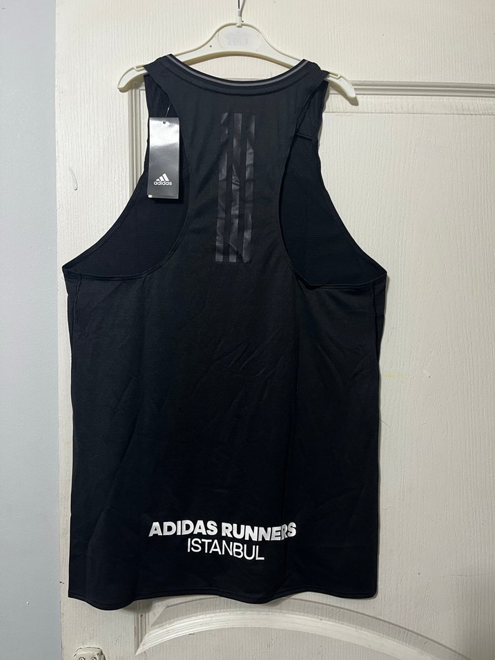 Atlet + under tişört+ beyaz Adidas tişört - Görsel 3