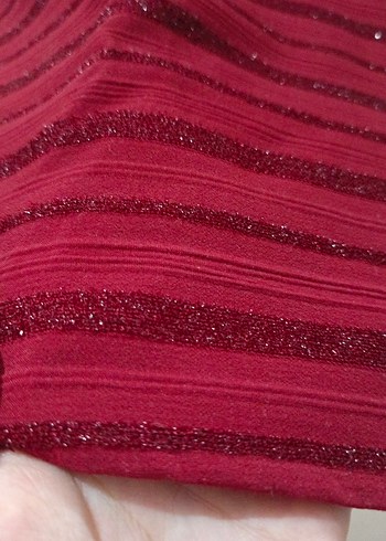 Kırmızı Parlak Kolsuz Kız Elbisesi - Görsel 2