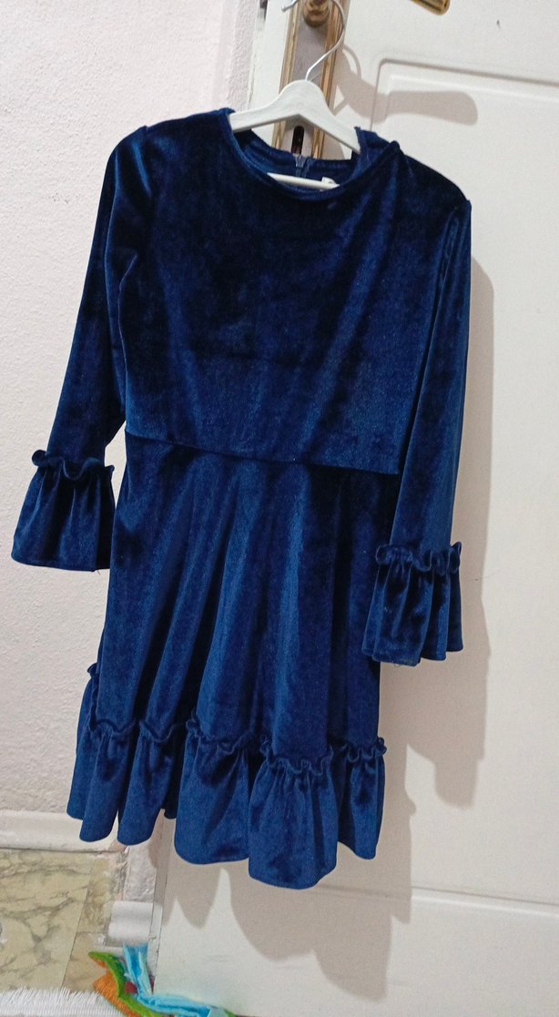 Kız Çocuk Lacivert Kadife Fırfırlı Elbise - Görsel 2