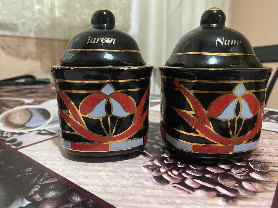 Siyah Desenli Geleneksel Baharatlık Seti - Görsel 2