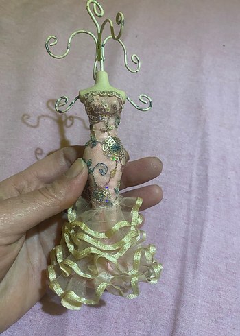 Pastel Altın Renkli Takı Standı Figürin - Görsel 4