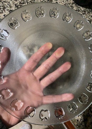 Gri Yılan Desenli Cam Tabak - Görsel 4