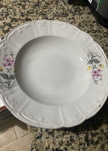 Pastel Çiçek Desenli Beyaz Tabak - Görsel 2