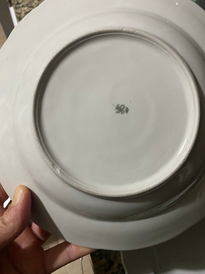 Pastel Çiçek Desenli Beyaz Tabak - Görsel 3