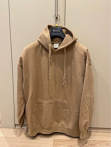Pull and bear sweat
