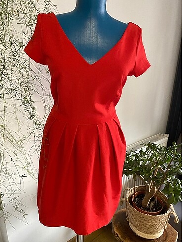 Kırmızı biber elbise