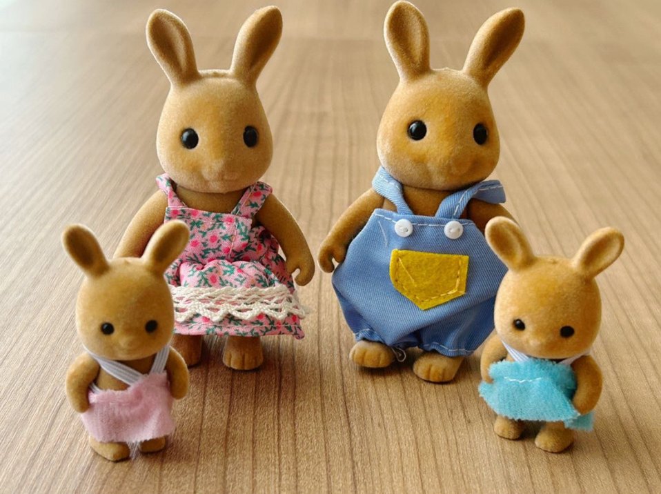 Sylvanian Families muadili figürler - Görsel 3
