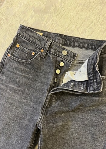 Levis Koyu Gri Denim Jean