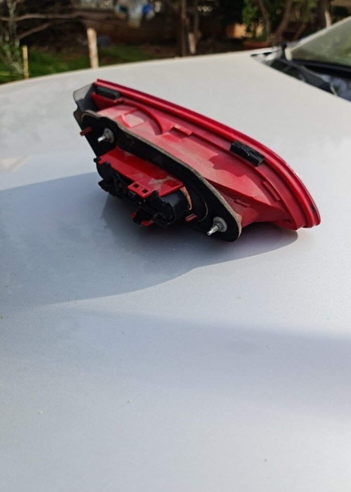 ALFA ROMEO 159 DUYLU STOP LAMBASI ( SAĞ / BAGAJ TARAFI ) - Görsel 4