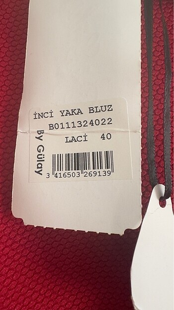 l Beden İnci detay bluz