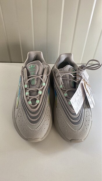 Adidas Ozelia W