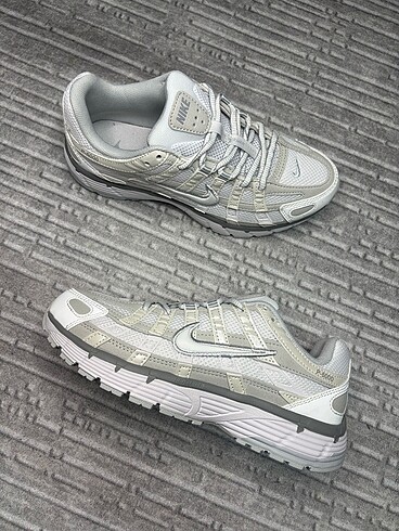 37 Beden beyaz Renk Nike T6000 White