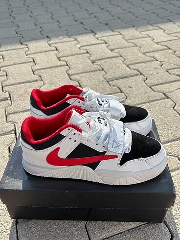 Nike Travis Scoot Jumpman