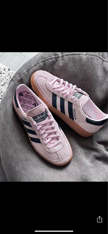 37 Beden Adidas Spezial