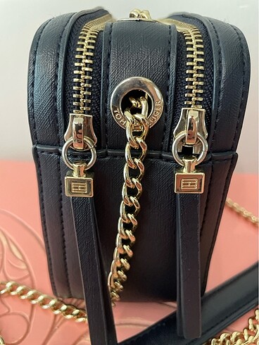  Beden Orjinal Tommy Hilfiger çanta