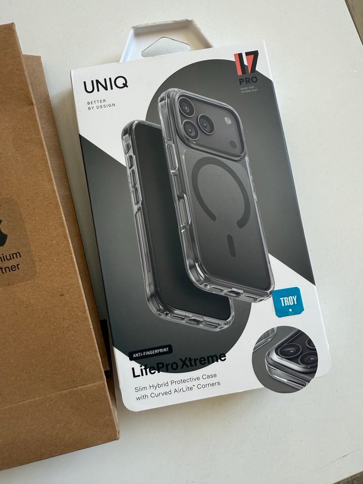 Apple Troy dan alındı 17 Pro lisanslı Telefon kılıfı - Görsel 2