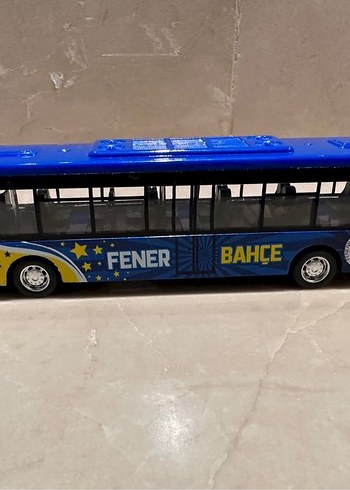 Fenerbahçe Lisanslı Takım Otobüsü Sıfır - Görsel 4