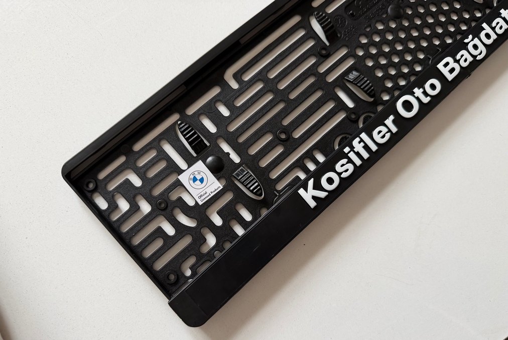 BMW Kosifler oto orijinal Bağdat Caddesi plakalık - Görsel 2