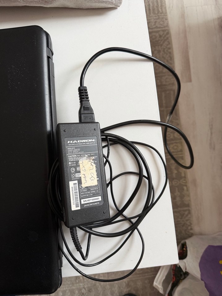 Toshiba laptop sorunsuz Windows 10 + Office Yüklü - Görsel 3