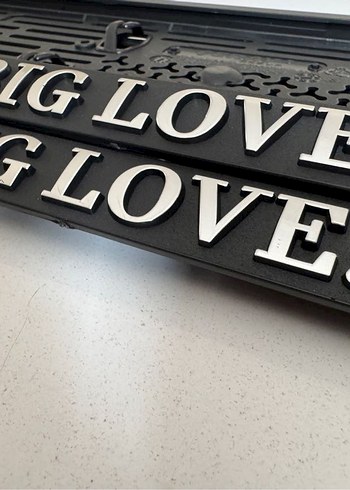 Borusan Oto | Orijinal BİG LOVE. yazılı Plakalık - Görsel 4
