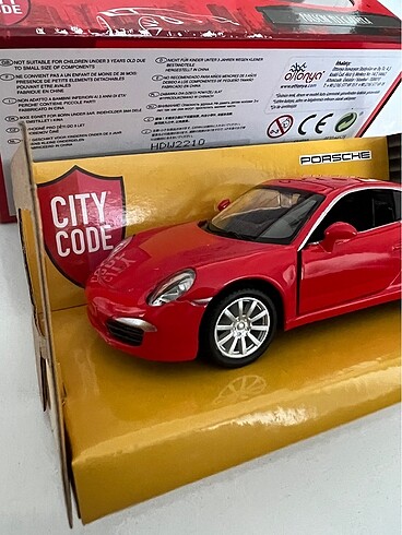  Beden PORSCHE 911 Carrera orijinal model araç 1:32