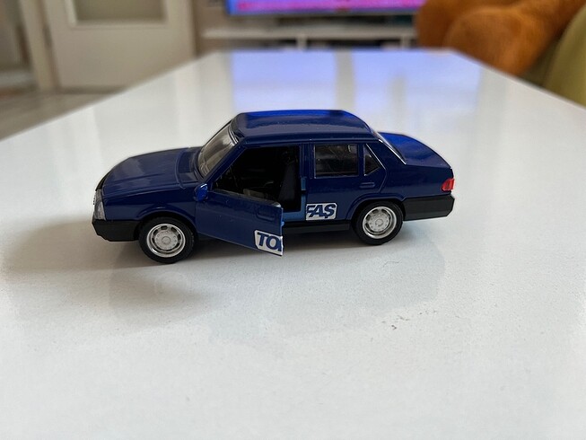  Beden Mavi Tofaş Araba 1/32 ölçek model araç